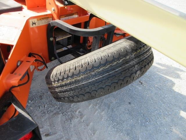 2018 JLG T500J-14