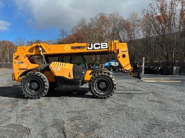 2016 JCB 507-42-3