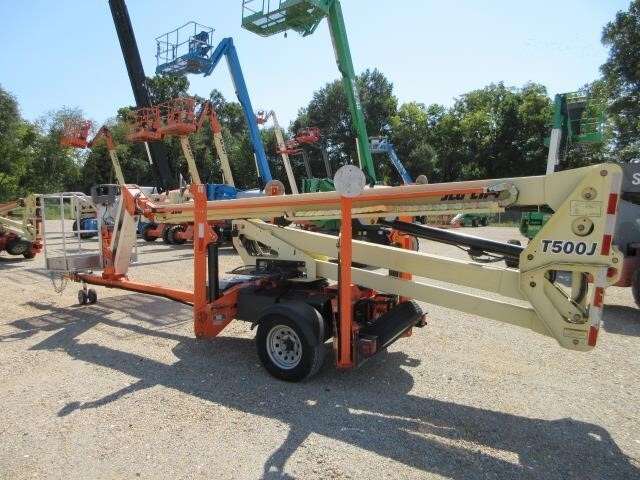2018 JLG T500J-3