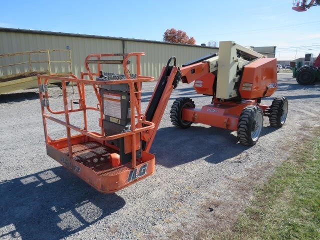 2018 JLG 340AJ-2