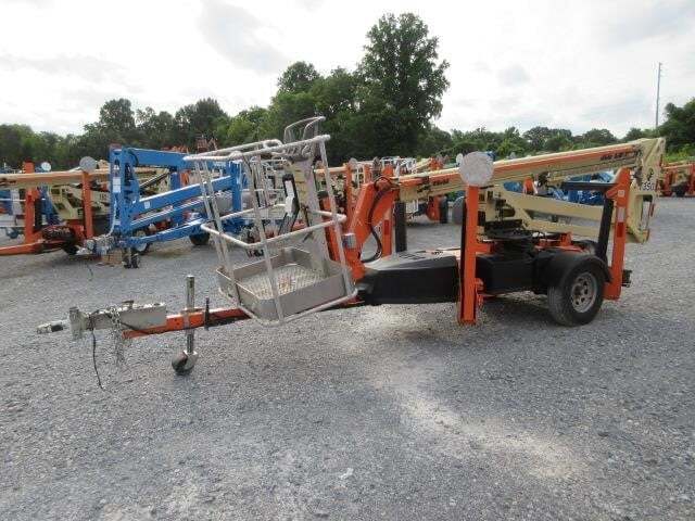 2018 JLG T350
