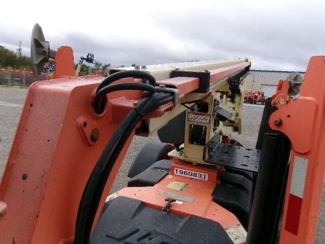2018 JLG T350-11
