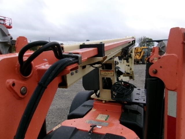 2018 JLG T350-11