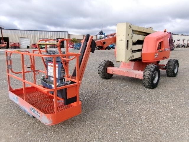 2017 JLG 450AJ-1