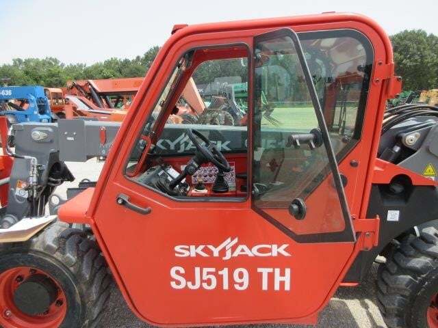 2024 Skyjack SJ519 TH-14