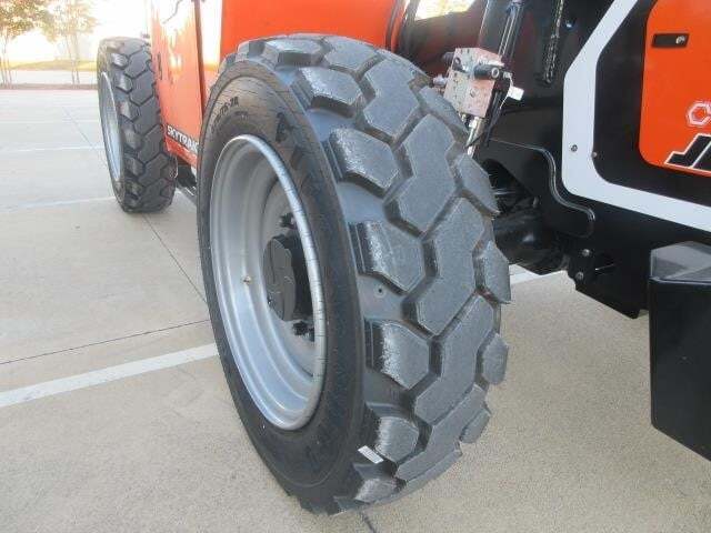 2025 SkyTrak 8042-13