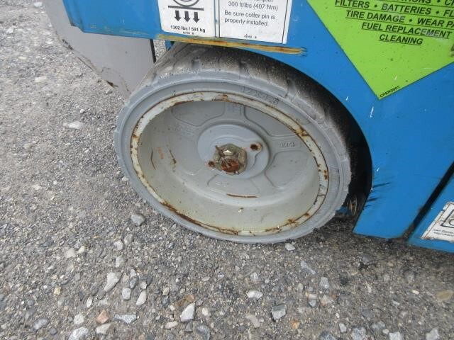 2017 Genie GS-1930-8