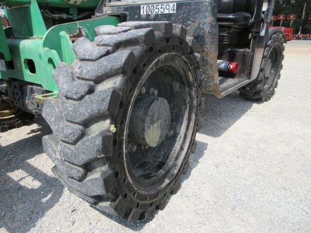 2017 Genie GTH-5519-13