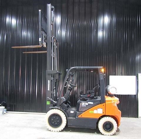 2023 Doosan G25E