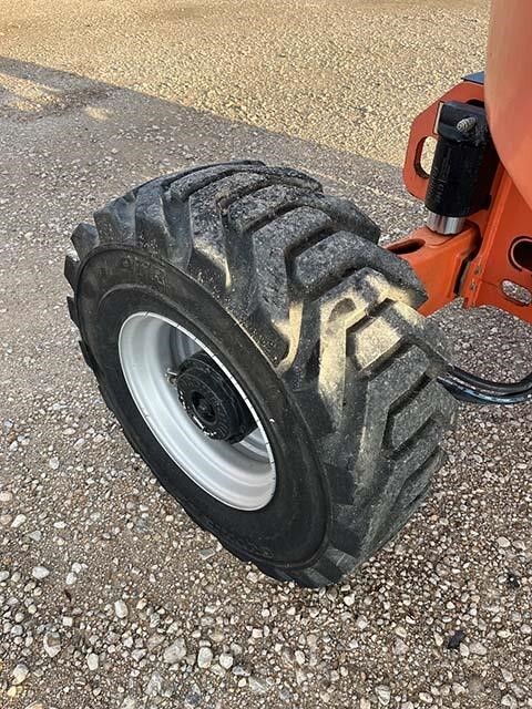 2020 JLG 450AJ-8