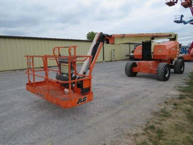 2013 JLG 800AJ-8