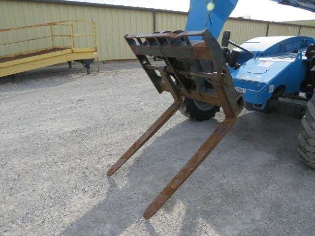 2017 Genie GTH 844-14