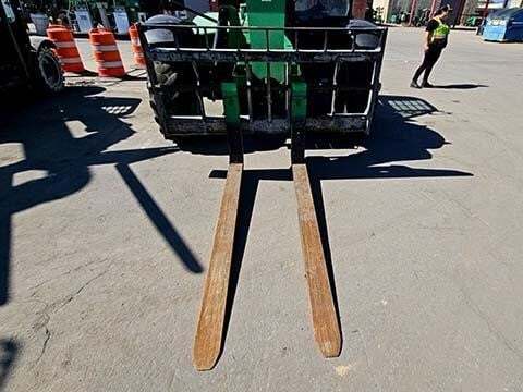 2016 Genie GTH-636-18