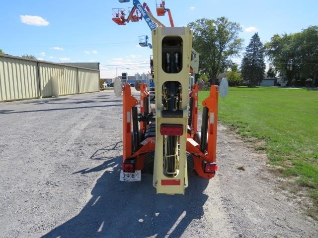 2018 JLG T350-7