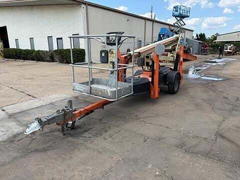 2018 JLG T350
