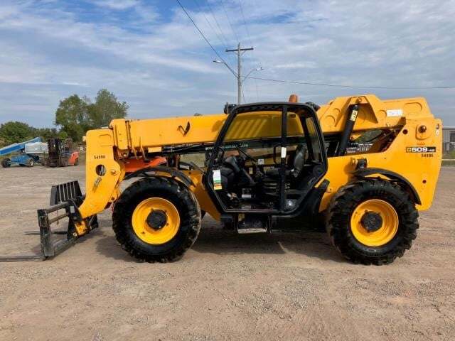 2017 JCB 509-42