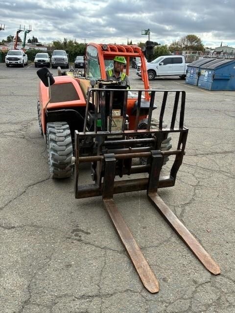2018 JLG G5-18A-5