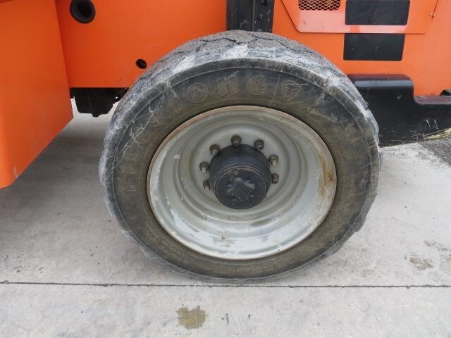 2017 SkyTrak 8042-13