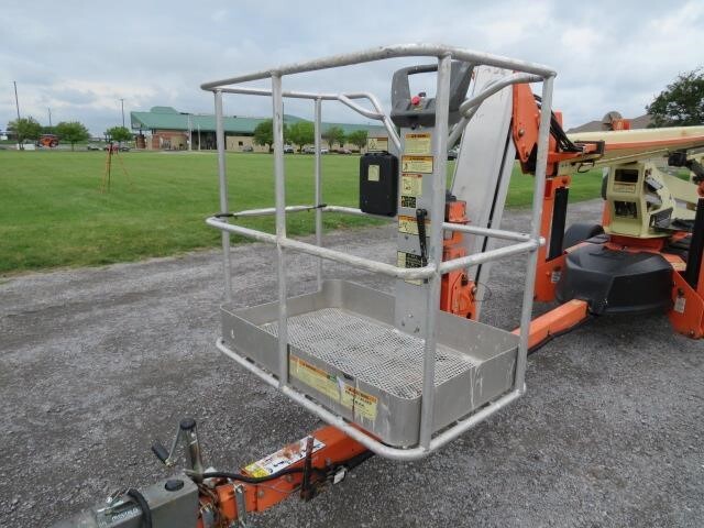 2018 JLG T500J-15