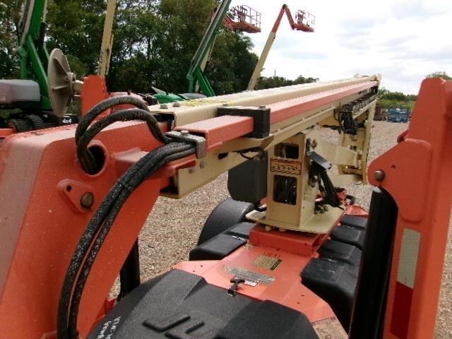 2018 JLG T350-11