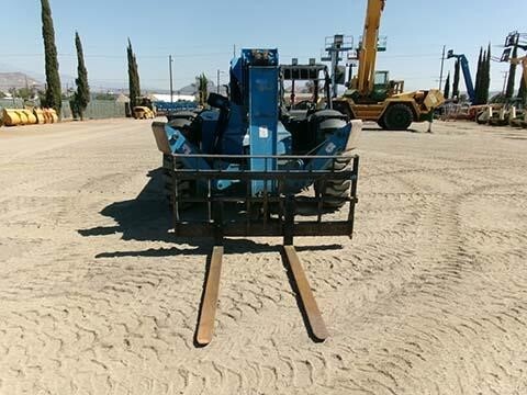 2017 Genie GTH-1056-3