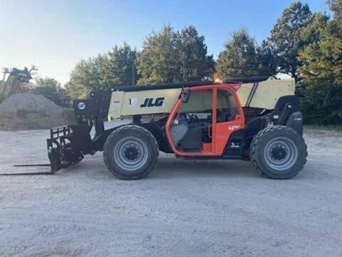 2022 JLG 1255