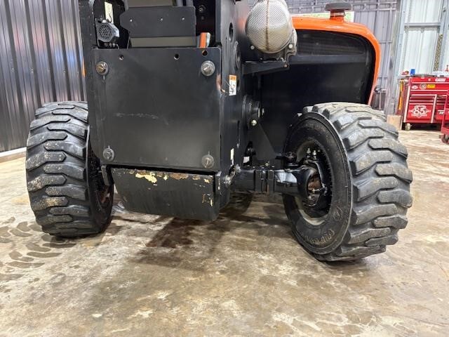 2018 JLG G5-18A-9