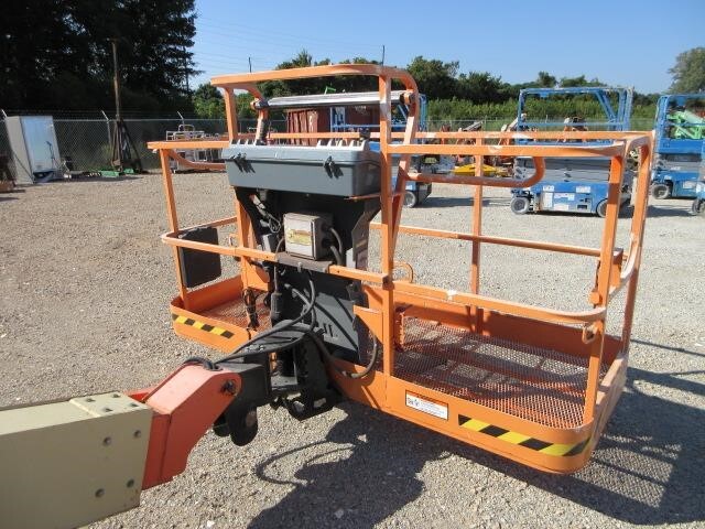 2006 JLG 400S-8