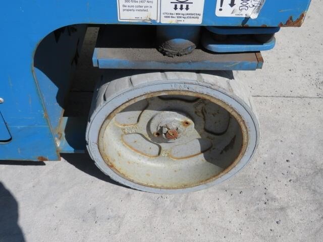 2017 Genie GS-2632-12