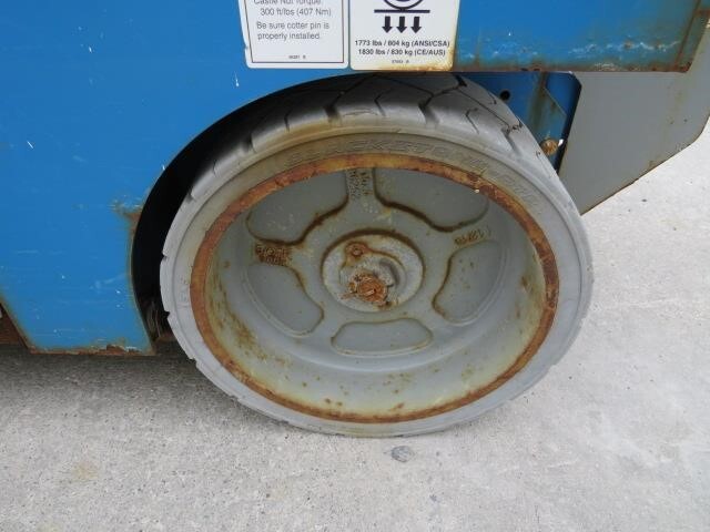 2017 Genie GS-2632-12