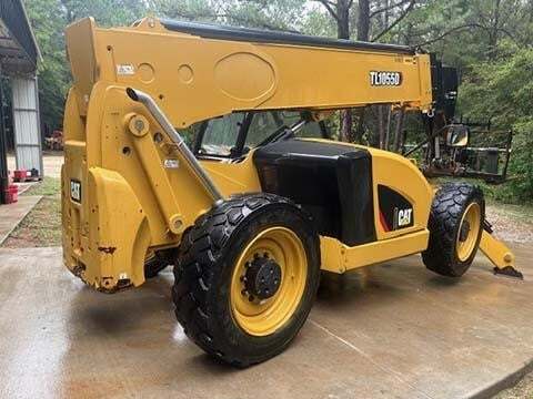 2017 CAT TL1055D-5