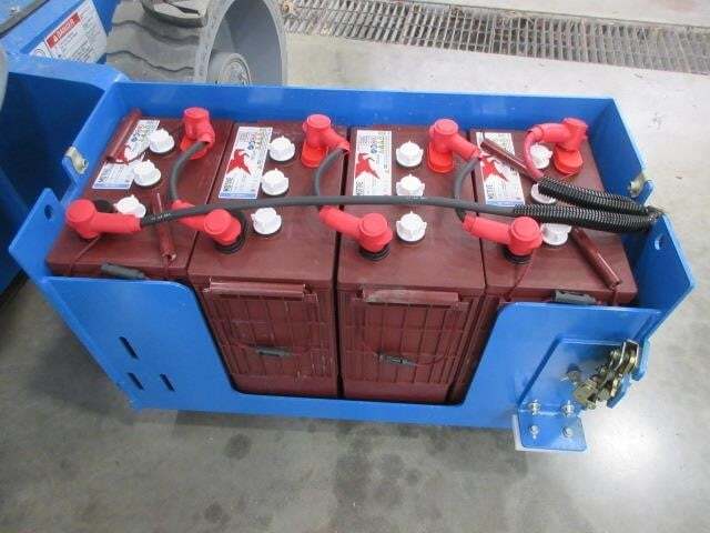 2025 Genie Z-30/20N RJ-20