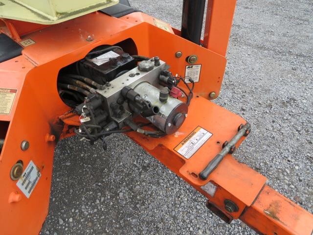 2018 JLG T500J-22