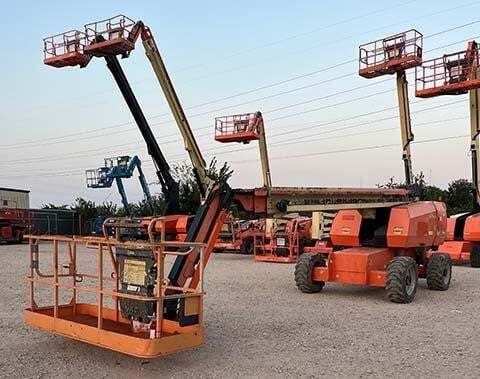 2017 JLG 660SJ-2