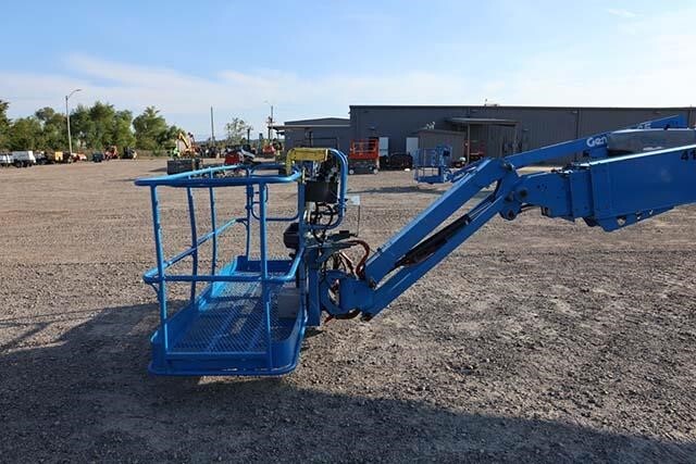 2018 Genie S-85XC-28