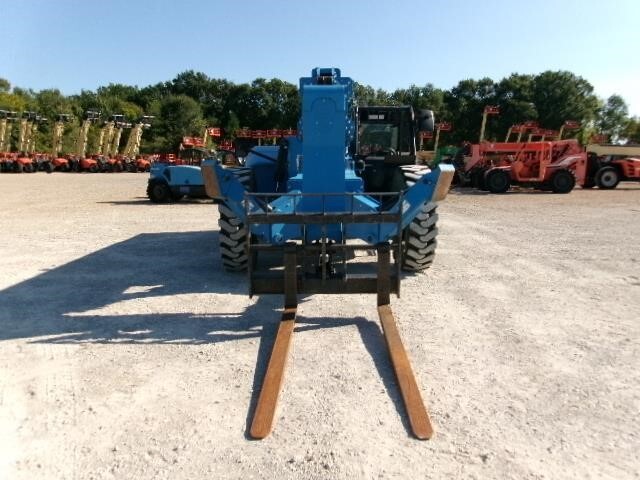 2022 Genie GTH-1056-5