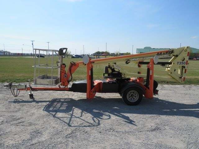 2018 JLG T350