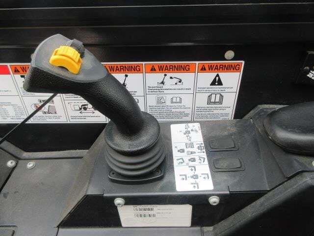 2025 Genie GTH 844-26