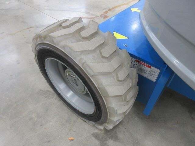 2025 Genie Z-34/22 IC-15