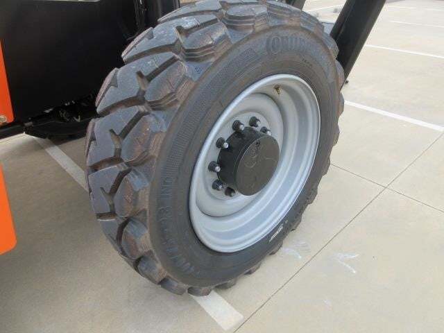 2025 SkyTrak 10054-12