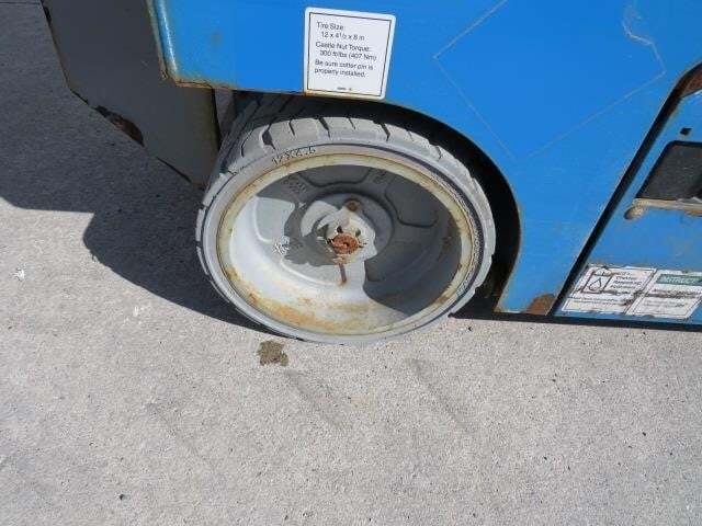 2017 Genie GS-1930-8