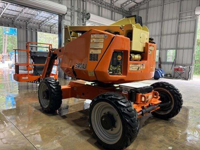 2018 JLG 340AJ-3