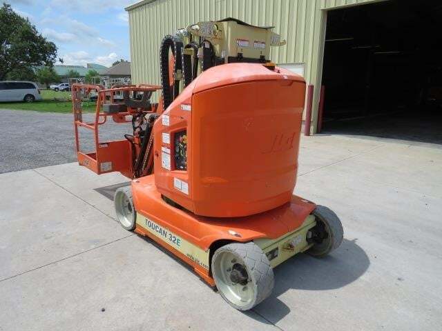 2017 JLG Toucan 32E-2