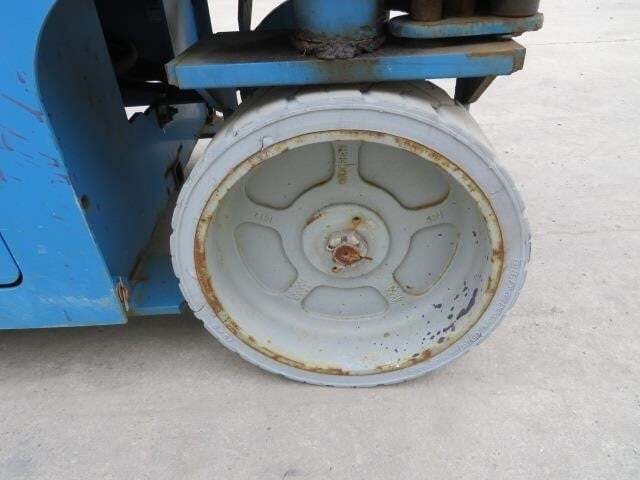 2017 Genie GS-2632-11