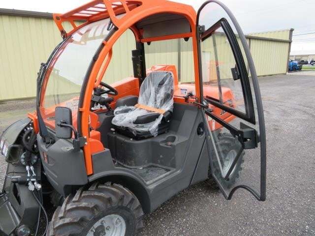 2025 SkyTrak 3013-15