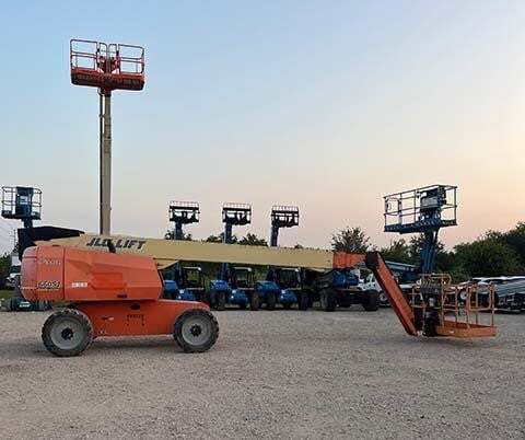 2017 JLG 660SJ-5