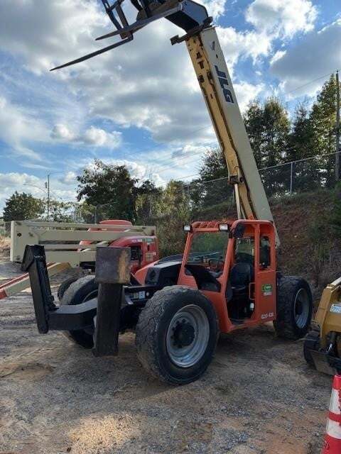 2016 JLG G10-43