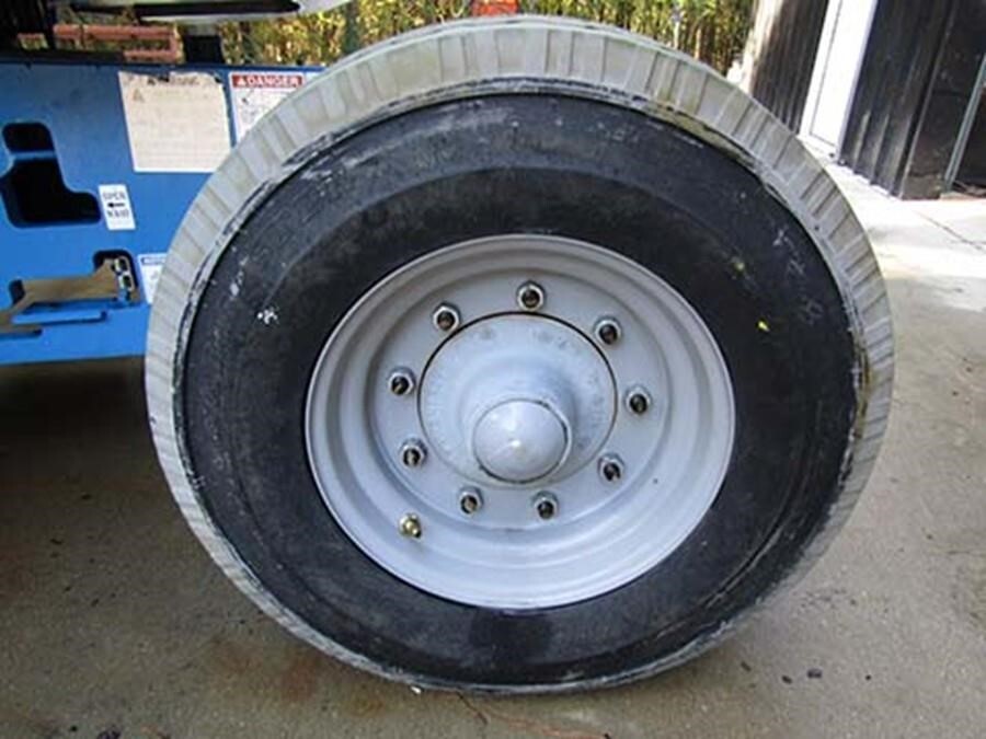 2018 Genie Z-45/25J DC-8