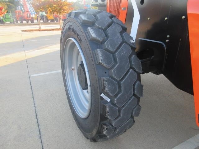 2025 SkyTrak 8042-12