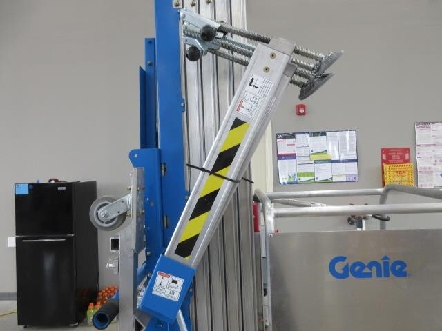 2025 Genie AWP-36S-17